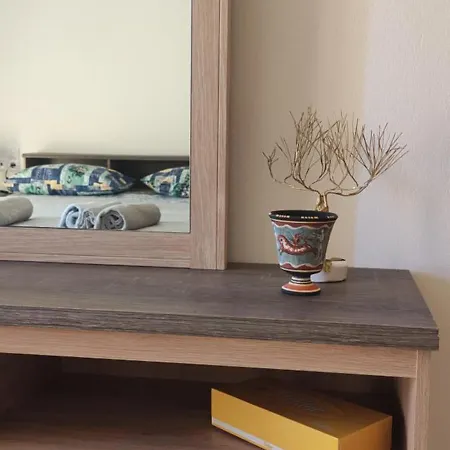Minoan Decor House