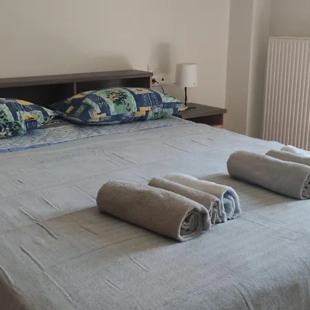 Minoan Decor House Apartment